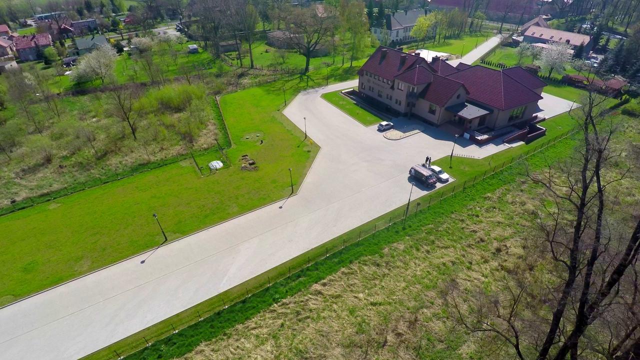 Magnolia- Pokoje Goscinne Zgorzelec Exteriör bild